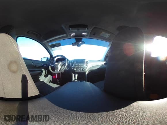 ✅ 2020 Chevrolet Equinox LT • VIN: 3GNAXKEV6LS693712 • Lot: 43298531. Wystawiony na IAAI z przebiegiem 78 094 mil. Bezpłatny archiwum sprzedaży aukcyjnych z USA i szczegółowy raport historii pojazdu na DreamBid. Zdjęcie 18.