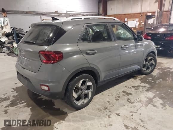 ✅ 2021 Hyundai Venue SEL • VIN: KMHRC8A30MU081033 • Lot: 41191032. Listed on IAAI with 78,253 mi. Free auction sales archive from the USA and detailed vehicle history report at DreamBid. Image 4.