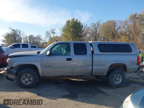 ✅ 2006 Chevrolet Silverado 2500HD LT1 • VIN: 1GCHK29U46E223538 • Лот: 43707009. Опубликован ранее на IAAI с пробегом 170 617 миль. Бесплатный доступ к архиву аукционных продаж из США и подробный отчёт об истории автомобиля на DreamBid. Изображение 15.
