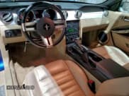 ✅ 2006 Ford Mustang GT Deluxe • VIN: 1ZVHT85H465236683 • Лот: 94961045. Опубликован ранее на Copart с пробегом 96 227 миль. Бесплатный доступ к архиву аукционных продаж из США и подробный отчёт об истории автомобиля на DreamBid. Изображение 8.