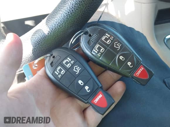 ✅ 2016 Dodge Grand Caravan SXT • VIN: 2C4RDGCG4GR334576 • Лот: 43579228. Опубликован ранее на IAAI с пробегом 181 125 миль. Бесплатный доступ к архиву аукционных продаж из США и подробный отчёт об истории автомобиля на DreamBid. Изображение 11.