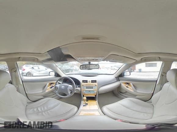 ✅ 2007 Toyota Camry XLE • VIN: 4T1BK46K77U037712 • Lot: 90734785. Wystawiony na Copart z przebiegiem 189 740 mil. Bezpłatny archiwum sprzedaży aukcyjnych z USA i szczegółowy raport historii pojazdu na DreamBid. Zdjęcie 14.