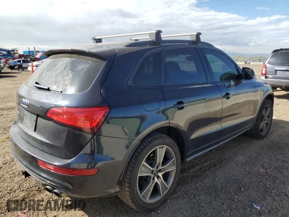 ✅ 2016 Audi SQ5 Premium Plus • VIN: WA1CCAFP2GA004807 • Lot: 85713625. Listed on Copart with 120,563 mi. Free auction sales archive from the USA and detailed vehicle history report at DreamBid. Image 3.