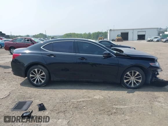 ✅ 2017 Acura TLX Technology • VIN: 19UUB1F51HA009558 • Lot: 42892334. Wystawiony na IAAI z przebiegiem Nie podano. Bezpłatny archiwum sprzedaży aukcyjnych z USA i szczegółowy raport historii pojazdu na DreamBid. Zdjęcie 13.