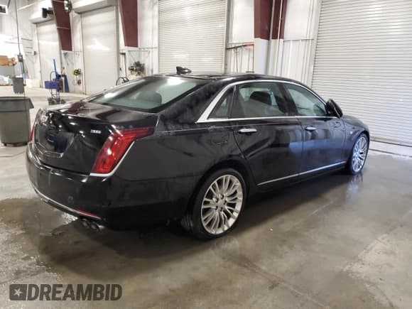✅ 2018 Cadillac CT6 Premium Luxury AWD • VIN: 1G6KG5RS7JU159259 • Lot: 48693115. Wystawiony na Copart z przebiegiem 67 576 mil. Bezpłatny archiwum sprzedaży aukcyjnych z USA i szczegółowy raport historii pojazdu na DreamBid. Zdjęcie 3.