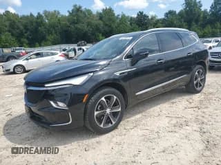 ✅ 2022 Buick Enclave Essence • VIN: 5GAERBKW2NJ190217 • Lot: 69798075. Wystawiony na Copart z przebiegiem 67 974 mil. Bezpłatny archiwum sprzedaży aukcyjnych z USA i szczegółowy raport historii pojazdu na DreamBid. Zdjęcie 1.