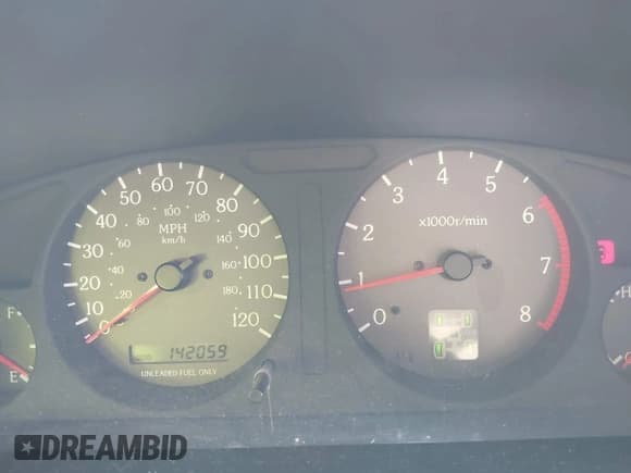 ✅ 1999 Infiniti QX4 • VIN: JNRAR05Y3XW047670 • Lot: 43757053. Listed on IAAI with 142,059 mi. Free auction sales archive from the USA and detailed vehicle history report at DreamBid. Image 7.