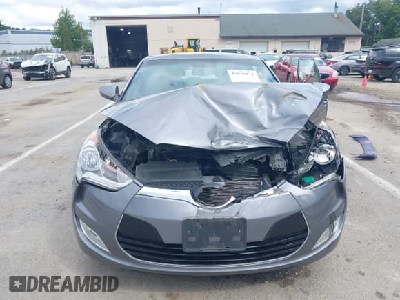✅ 2016 Hyundai Veloster • VIN: KMHTC6AD1GU248362 • Lot: 43031171. Listed on IAAI with 51,650 mi. Free auction sales archive from the USA and detailed vehicle history report at DreamBid. Image 6.
