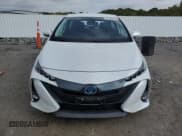 ✅ 2022 Toyota Prius LE • VIN: JTDKAMFP8N3201457 • Lot: 81203375. Wystawiony na Copart z przebiegiem 42 864 mil. Bezpłatny archiwum sprzedaży aukcyjnych z USA i szczegółowy raport historii pojazdu na DreamBid. Zdjęcie 5.