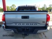 ✅ 2020 Toyota Tacoma SR5 • VIN: 3TMAZ5CN4LM128094 • Lot: 42818941. Listed on IAAI with 67,866 mi. Free auction sales archive from the USA and detailed vehicle history report at DreamBid. Image 16.