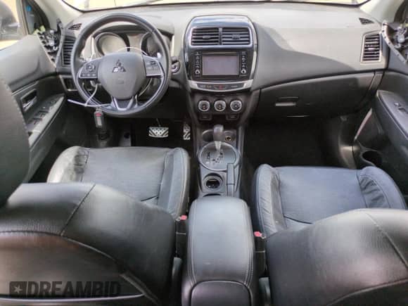 2017 Mitsubishi Outlander SEL с VIN JA4AP4AW6HZ066158, выставлен на аукционе Copart как лот 65899395 с пробегом 56 353 миль миль и Списание • Salvage title. История ставок и продаж доступна на DreamBid. Изображение 8.