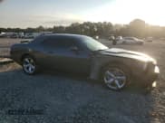 ✅ 2014 Dodge Challenger R/T 100th Anniversary Appearance • VIN: 2C3CDYBT6EH136826 • Lot: 72355944. Wystawiony na Copart z przebiegiem 98 953 mil. Bezpłatny archiwum sprzedaży aukcyjnych z USA i szczegółowy raport historii pojazdu na DreamBid. Zdjęcie 4.