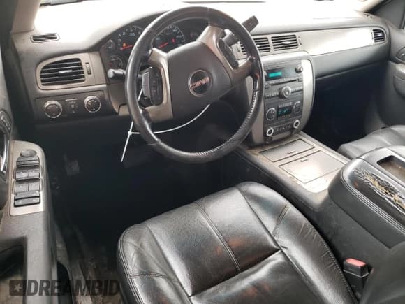 ✅ 2013 GMC Sierra 1500 SLT • VIN: 1GTR2WE74DZ191188 • Lot: 60336095. Listed on Copart with 254,914 mi. Free auction sales archive from the USA and detailed vehicle history report at DreamBid. Image 8.