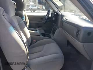 ✅ 2004 Chevrolet Suburban LT • VIN: 1GNFK16T44J221720 • Лот: 41884527. Опубликован ранее на IAAI с пробегом 201 094 миль. Бесплатный доступ к архиву аукционных продаж из США и подробный отчёт об истории автомобиля на DreamBid. Изображение 5.