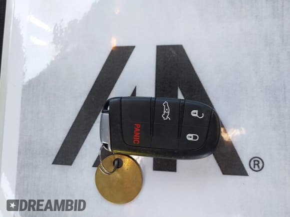 ✅ 2014 Dodge Charger Police • VIN: 2C3CDXAT5EH132892 • Лот: 43452302. Опубликован ранее на IAAI с пробегом 99 653 миль. Бесплатный доступ к архиву аукционных продаж из США и подробный отчёт об истории автомобиля на DreamBid. Изображение 11.