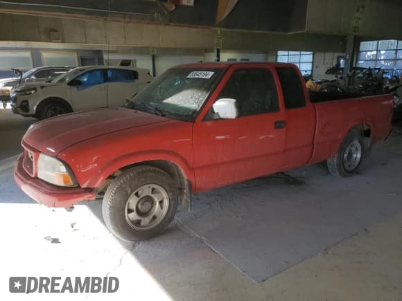 ✅ 2000 GMC Sonoma SLS • VIN: 1GTCS19W1Y8304827 • Lot: 47727685. Wystawiony na Copart z przebiegiem 254 655 mil. Bezpłatny archiwum sprzedaży aukcyjnych z USA i szczegółowy raport historii pojazdu na DreamBid. Zdjęcie 1.