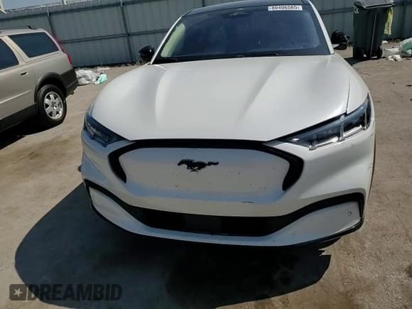 ✅ 2021 Ford Mustang Mach-E Premium • VIN: 3FMTK3SU4MMA43120 • Лот: 80406585. Опубликован ранее на Copart с пробегом 58 824 миль. Бесплатный доступ к архиву аукционных продаж из США и подробный отчёт об истории автомобиля на DreamBid. Изображение 13.