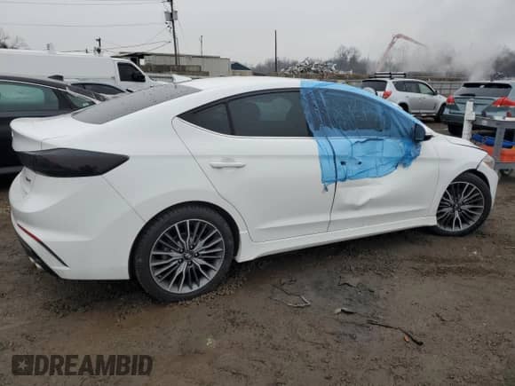 2018 Hyundai Elantra Sport с VIN KMHD04LB3JU558792, выставлен на аукционе Copart как лот 43164145 с пробегом 127 294 миль миль и Списание • Salvage title. История ставок и продаж доступна на DreamBid. Изображение 3.