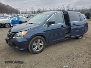 ✅ 2010 Honda Odyssey Touring • VIN: 5FNRL3H92AB095053 • Lot: 92826245. Listed on Copart with 93,854 mi. Free auction sales archive from the USA and detailed vehicle history report at DreamBid. Image 1.