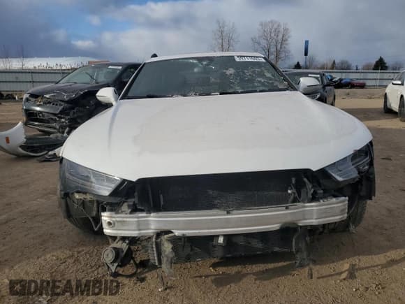 ✅ 2016 Audi A7 Prestige • VIN: WAU2GAFC9GN052829 • Lot: 39711603. Wystawiony na Copart z przebiegiem 103 284 mil. Bezpłatny archiwum sprzedaży aukcyjnych z USA i szczegółowy raport historii pojazdu na DreamBid. Zdjęcie 5.