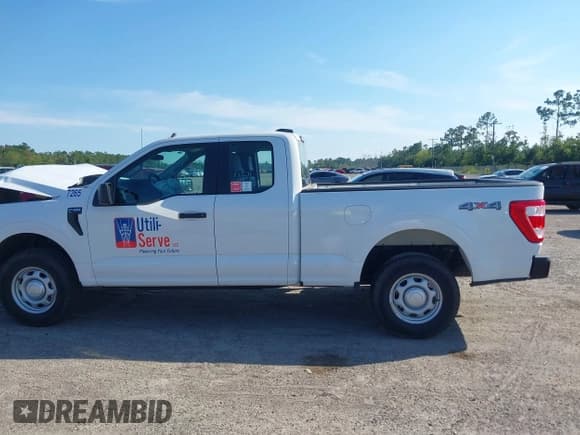 ✅ 2023 Ford F-150 XL • VIN: 1FTFX1E54PKE30970 • Lot: 43215139. Listed on IAAI with 45,532 mi. Free auction sales archive from the USA and detailed vehicle history report at DreamBid. Image 14.