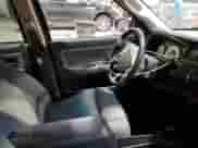 2008 Dodge Dakota z VIN 1D7HW38N38S535025, wystawiony jako Copart lot #77204754 z przebiegiem 245 225 mil mil oraz Szkoda całkowita • Salvage title. Historia ofert i sprzedaży dostępna na DreamBid. Obrazek 7.