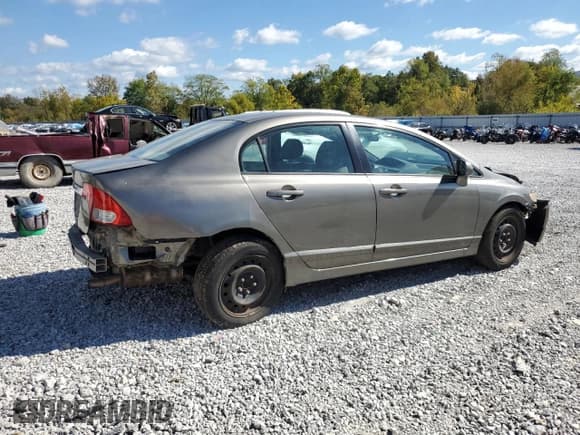 ✅ 2008 Honda Civic LX • VIN: 2HGFA16528H353946 • Lot: 86535565. Listed on Copart with 165,766 mi. Free auction sales archive from the USA and detailed vehicle history report at DreamBid. Image 3.