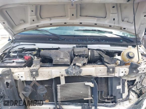 ✅ 2013 Ford Econoline Passenger XL • VIN: 1FBSS3BL8DDA27168 • Лот: 42547787. Опубликован ранее на IAAI с пробегом 212 493 миль. Бесплатный доступ к архиву аукционных продаж из США и подробный отчёт об истории автомобиля на DreamBid. Изображение 10.