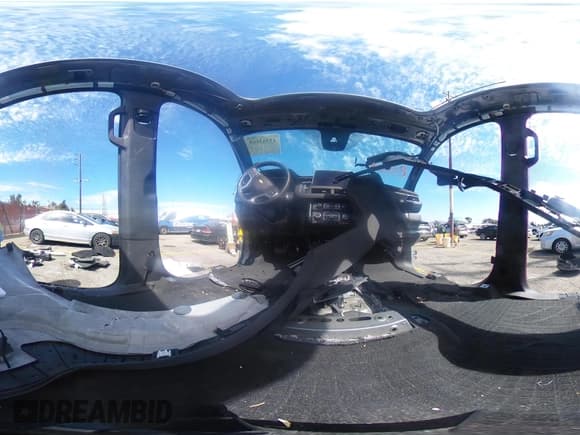 ✅ 2024 Chevrolet Suburban Premier • VIN: 1GNSKFKD1RR406164 • Lot: 43363669. Listed on IAAI with Not provided. Free auction sales archive from the USA and detailed vehicle history report at DreamBid. Image 18.