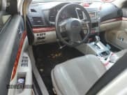 ✅ 2012 Subaru Legacy Limited • VIN: 4S3BMBK68C3012894 • Lot: 93486615. Wystawiony na Copart z przebiegiem 171 660 mil. Bezpłatny archiwum sprzedaży aukcyjnych z USA i szczegółowy raport historii pojazdu na DreamBid. Zdjęcie 8.