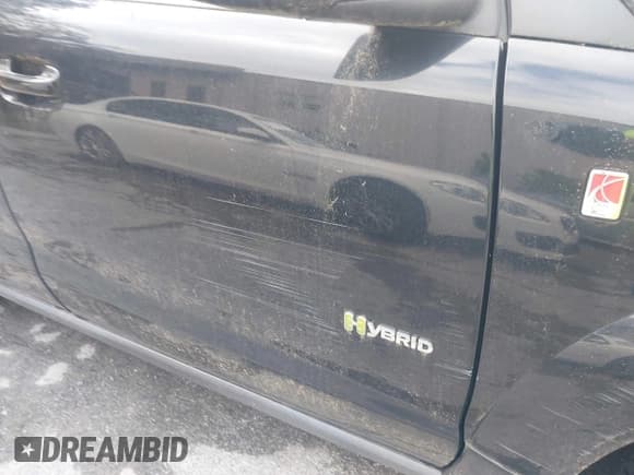 ✅ 2007 Saturn VUE I4 Hybrid • VIN: 5GZCZ33Z97S868817 • Lot: 43033145. Wystawiony na IAAI z przebiegiem 79 921 mil. Bezpłatny archiwum sprzedaży aukcyjnych z USA i szczegółowy raport historii pojazdu na DreamBid. Zdjęcie 12.