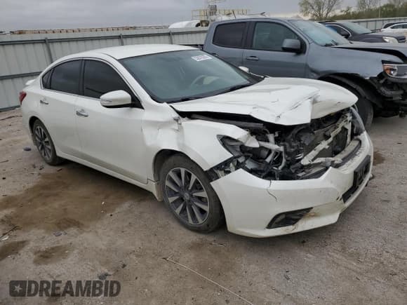 ✅ 2017 Nissan Altima SL • VIN: 1N4AL3AP4HC273855 • Lot: 53678355. Listed on Copart with 154,978 mi. Free auction sales archive from the USA and detailed vehicle history report at DreamBid. Image 4.
