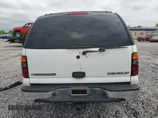 ✅ 2003 Chevrolet Suburban LS • VIN: 3GNEC16Z93G168543 • Лот: 54041555. Опубликован ранее на Copart с пробегом 265 049 миль. Бесплатный доступ к архиву аукционных продаж из США и подробный отчёт об истории автомобиля на DreamBid. Изображение 6.