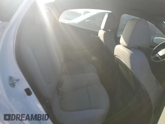 ✅ 2017 Hyundai Accent SE • VIN: KMHCT4AE1HU337704 • Лот: 57900814. Опубликован ранее на Copart с пробегом 96 944 миль. Бесплатный доступ к архиву аукционных продаж из США и подробный отчёт об истории автомобиля на DreamBid. Изображение 10.