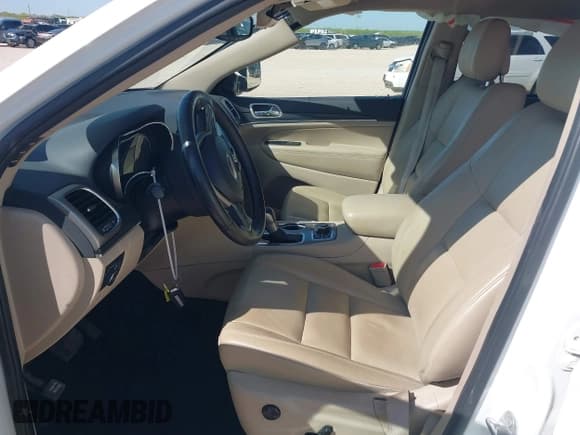 ✅ 2020 Jeep Grand Cherokee Limited X • VIN: 1C4RJFBG0LC417980 • Lot: 41996543. Listed on IAAI with 58,281 mi. Free auction sales archive from the USA and detailed vehicle history report at DreamBid. Image 5.