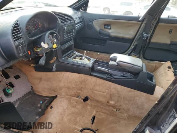 1997 BMW 3 Series M3s z VIN WBSCD9324VEE06906, wystawiony jako Copart lot #61715875 z przebiegiem Nie podano mil oraz Nie do naprawy • Non repairable. Historia ofert i sprzedaży dostępna na DreamBid. Obrazek 7.