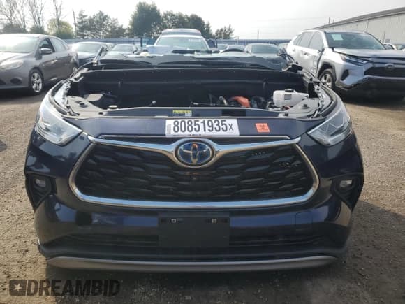 ✅ 2023 Toyota Highlander Hybrid Platinum • VIN: 5TDEBRCH9PS115628 • Lot: 80851935. Listed on Copart with Not provided. Free auction sales archive from the USA and detailed vehicle history report at DreamBid. Image 5.