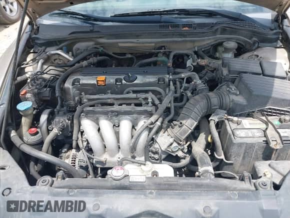 2006 Honda Accord VP z VIN 1HGCM56186A068324, wystawiony jako IAAI lot #42636845 z przebiegiem 176 530 mil mil oraz . Historia ofert i sprzedaży dostępna na DreamBid. Obrazek 10.