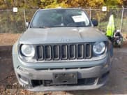 ✅ 2017 Jeep Renegade Sport • VIN: ZACCJBAB7HPE87600 • Lot: 43613043. Wystawiony na IAAI z przebiegiem 204 053 mil. Bezpłatny archiwum sprzedaży aukcyjnych z USA i szczegółowy raport historii pojazdu na DreamBid. Zdjęcie 13.