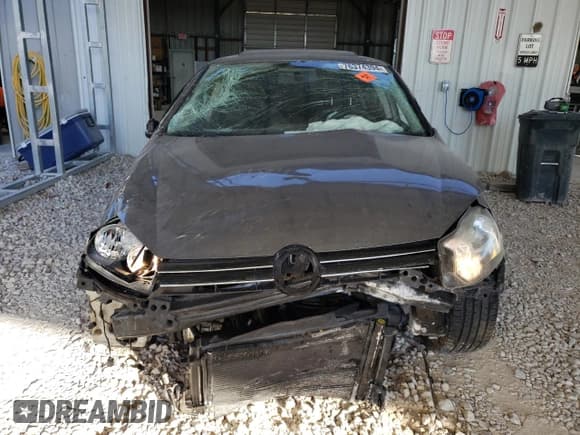 ✅ 2010 Volkswagen Golf • VIN: WVWDA7AJ6AW241929 • Lot: 76374394. Listed on Copart with 146,772 mi. Free auction sales archive from the USA and detailed vehicle history report at DreamBid. Image 5.