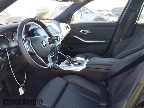 ✅ 2020 BMW 3 Series 330i • VIN: 3MW5R1J00L8B19366 • Лот: 43649196. Опубликован ранее на IAAI с пробегом 49 854 миль. Бесплатный доступ к архиву аукционных продаж из США и подробный отчёт об истории автомобиля на DreamBid. Изображение 17.