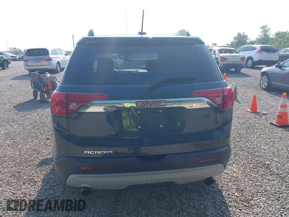 ✅ 2019 GMC Acadia SLE • VIN: 1GKKNLLS7KZ216651 • Лот: 42419362. Опубликован ранее на IAAI с пробегом 31 352 миль. Бесплатный доступ к архиву аукционных продаж из США и подробный отчёт об истории автомобиля на DreamBid. Изображение 17.