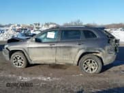 ✅ 2021 Jeep Cherokee Trailhawk • VIN: 1C4PJMBX3MD217814 • Лот: 41392588. Опубликован ранее на IAAI с пробегом 37 823 миль. Бесплатный доступ к архиву аукционных продаж из США и подробный отчёт об истории автомобиля на DreamBid. Изображение 14.