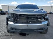 ✅ 2020 Chevrolet Silverado 1500 LT • VIN: 1GCRWCED8LZ157245 • Lot: 91548175. Wystawiony na Copart z przebiegiem 147 807 mil. Bezpłatny archiwum sprzedaży aukcyjnych z USA i szczegółowy raport historii pojazdu na DreamBid. Zdjęcie 5.