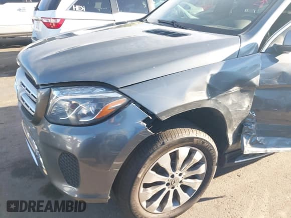 ✅ 2019 Mercedes-Benz GLS 450 • VIN: 4JGDF6EE1KB237414 • Lot: 43337155. Listed on IAAI with 90,866 mi. Free auction sales archive from the USA and detailed vehicle history report at DreamBid. Image 17.