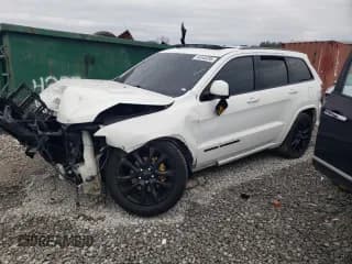 ✅ 2018 Jeep Grand Cherokee Altitude • VIN: 1C4RJEAG6JC323062 • Lot: 44548295. Wystawiony na Copart z przebiegiem 132 710 mil. Bezpłatny archiwum sprzedaży aukcyjnych z USA i szczegółowy raport historii pojazdu na DreamBid. Zdjęcie 1.