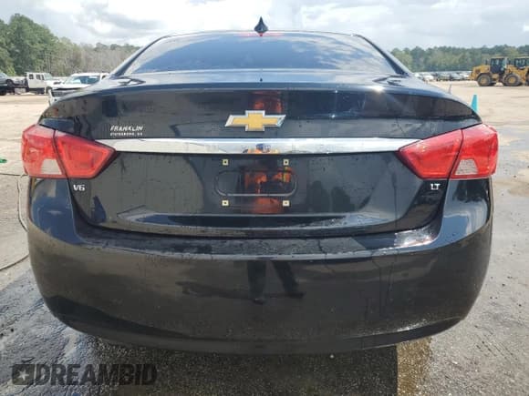 ✅ 2017 Chevrolet Impala LT • VIN: 1G1105S38HU189969 • Лот: 72410664. Опубликован ранее на Copart с пробегом 151 779 миль. Бесплатный доступ к архиву аукционных продаж из США и подробный отчёт об истории автомобиля на DreamBid. Изображение 6.