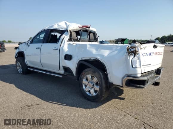 ✅ 2021 Chevrolet Silverado 2500HD LTZ • VIN: 1GC1YPE74MF236388 • Lot: 68639035. Wystawiony na Copart z przebiegiem 50 823 mil. Bezpłatny archiwum sprzedaży aukcyjnych z USA i szczegółowy raport historii pojazdu na DreamBid. Zdjęcie 2.