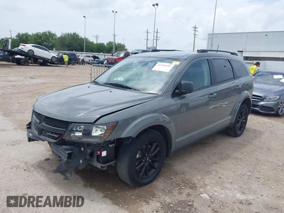 ✅ 2020 Dodge Journey SE Value • VIN: 3C4PDCAB3LT275163 • Лот: 42345142. Опубликован ранее на IAAI с пробегом 97 470 миль. Бесплатный доступ к архиву аукционных продаж из США и подробный отчёт об истории автомобиля на DreamBid. Изображение 2.