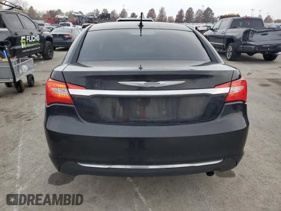 ✅ 2013 Chrysler 200 Touring • VIN: 1C3CCBBB2DN513150 • Lot: 93096295. Listed on Copart with 144,836 mi. Free auction sales archive from the USA and detailed vehicle history report at DreamBid. Image 6.